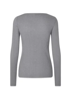 TomMD o-neck><noscript><img width=