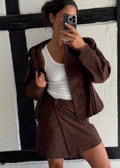 Truthmd skirt><noscript><img width=