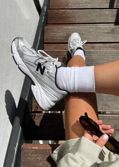 U740NW2><noscript><img width=