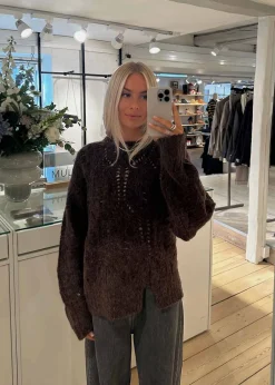 VERBIER CABLE KNIT>The Garment Clearance