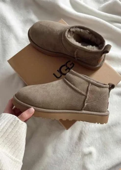 W Classic Ultra Mini><noscript><img width=