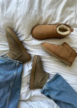 W Classic Ultra Mini><noscript><img width=