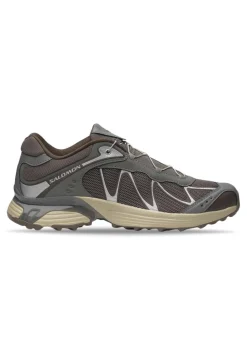 XT-WHISPER>Salomon Sale