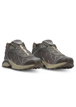 XT-WHISPER>Salomon Sale